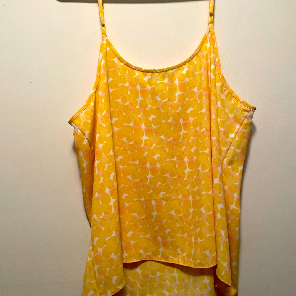 Nine West Tank